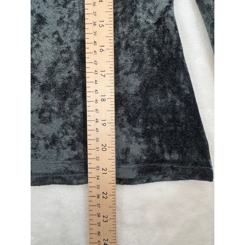 Theory Women's Deep‎ Green Crushed Velvet Turtleneck Top Size S. Quiet Luxury - Picture 5 of 9